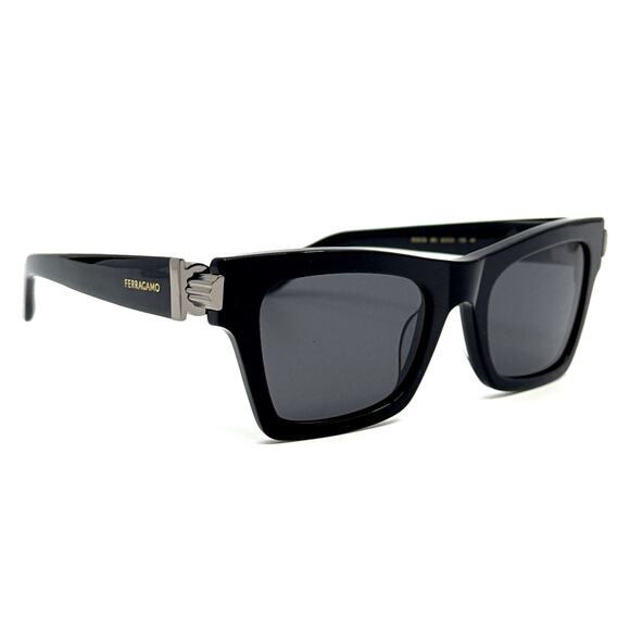 New, SALVATORE FERRAGAMO Sunglasses SF2013S 001 Authentic - Picture 1 of 12